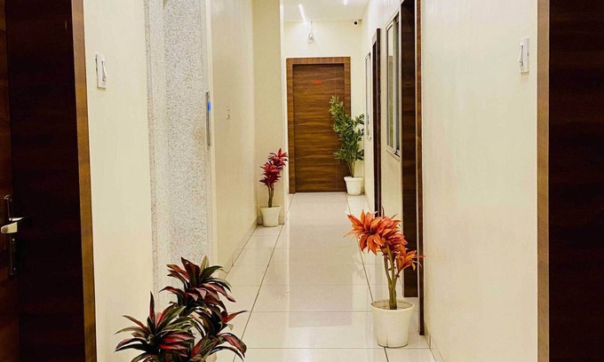 Indore Hotel | Hotel Sukh Vilas