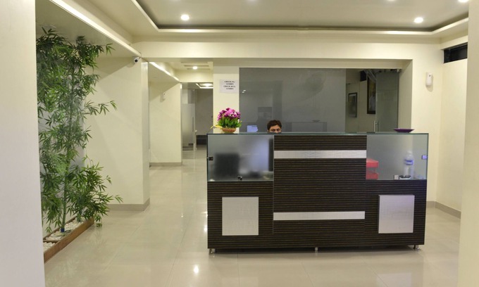 Hadapsar Hotel | Hotel Suresh Inn
