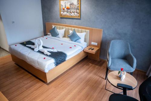 Pocharam Hotel | Hotel Tulips Grand
