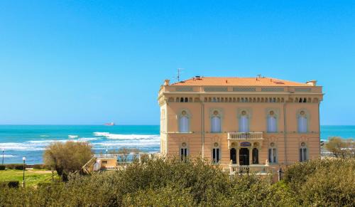 Livorno Hotel | Hotel Universal