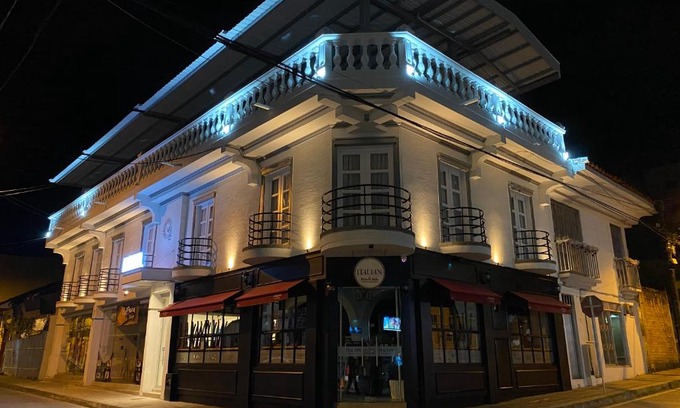 La Estrella Hotel | Hotel Válcon