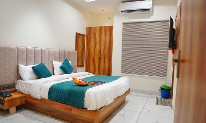 Indore Hotel | Hotel Venzaa Vijay Nagar