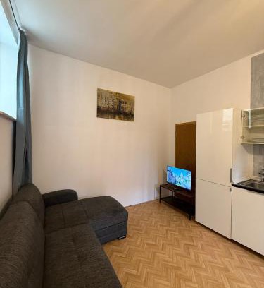 Marktbreit Apartment | Hotelwohnung mit integrierter Küche & Bad
