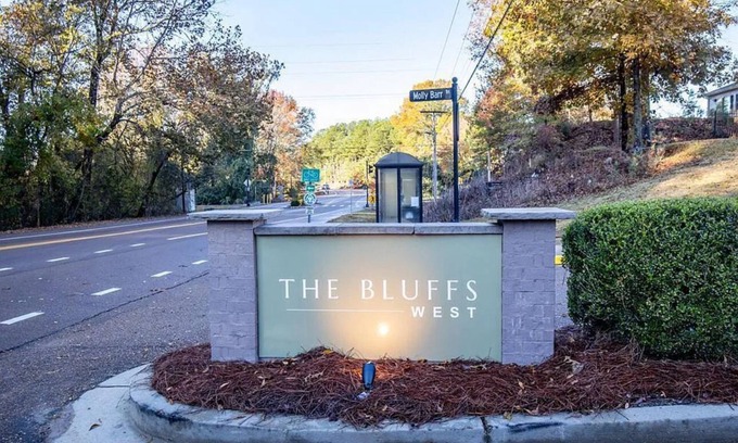 Oxford Condo | Hotty Toddy Hideaway: 2-bedroom condo close to campus - NEW LISTING