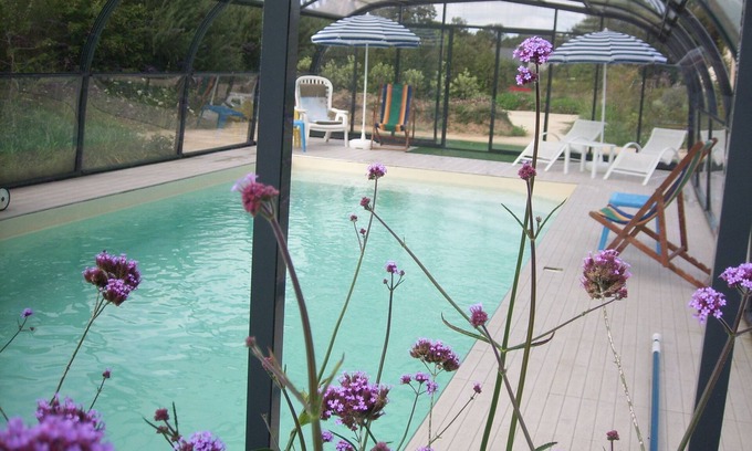 Quebriac Cottage | house red house .