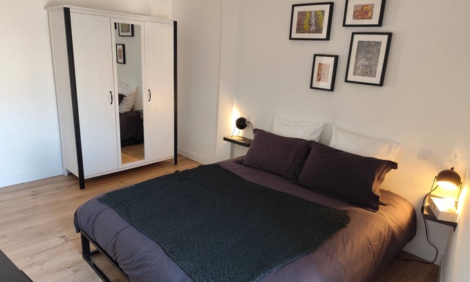 Saint-Saturnin-les-Avignon House | House in the Town Centre