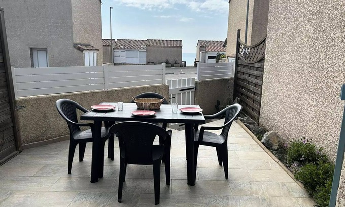 Saint-Pierre-la-Mer Villa | House 2 rooms mezz 5 sleeps SAINT PIERRE LA MER