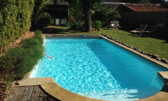 Nansouty-Saint-Genes House | House 200 M2 with garden and pool in Bordeaux