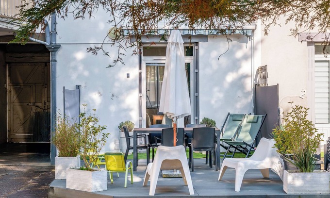 Amboise House | House 5 p hyper center Amboise #parking #terrasse