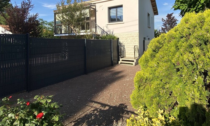 Marennes House | House by the sea