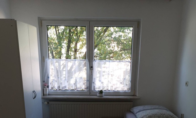 Hochschulviertel Apartment | House Elbert