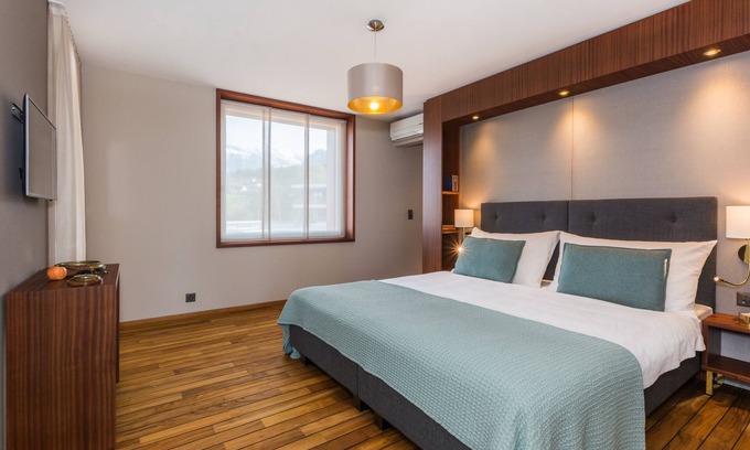 Gwatt House | House for 6 guests with 180m² in Gwatt (58188)