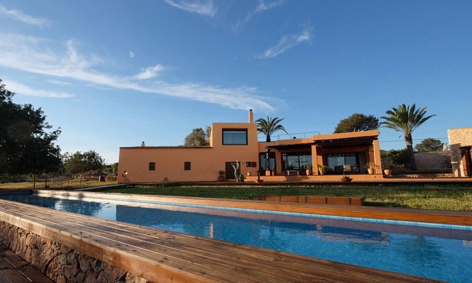 Formentera House | House House-Villa with pool, overlooking Ibiza, fields with olive and private forest