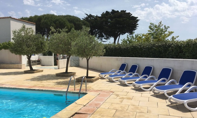 La Flotte House | House in residence with pool Ile de Ré