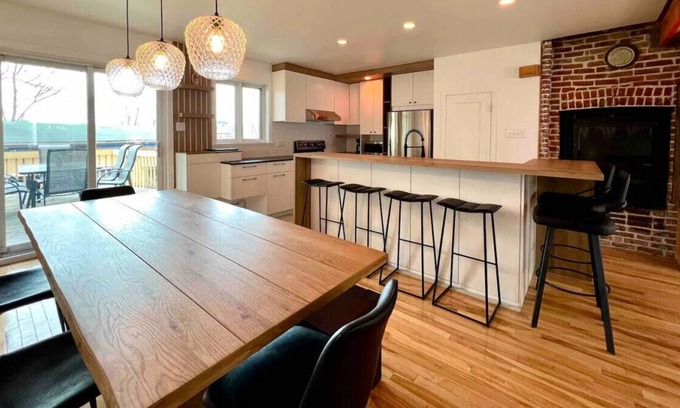 Saint-Jean-Baptiste House | House in Saint-Jean-Baptiste