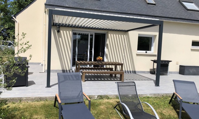 Quimper House | House located between town and country, enclosed garden, quiet, close to beaches