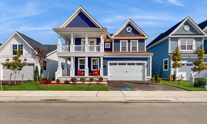 Cedar Neck House | House near Bethany and James Farm Bay beaches, best views in neighborhood