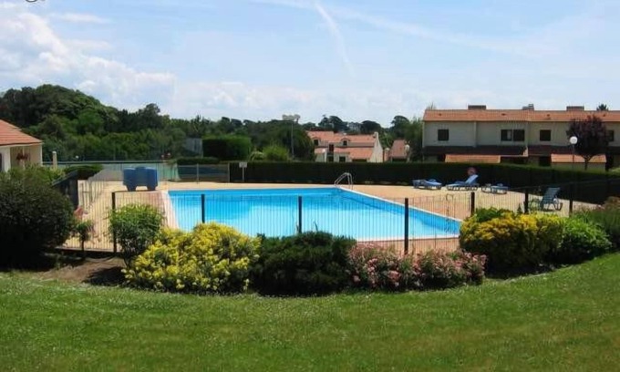 Pornic House | House near castle and beach, sleeps 4, fully equipped