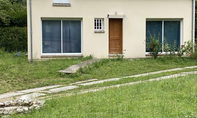 Barbizon House | House near the center