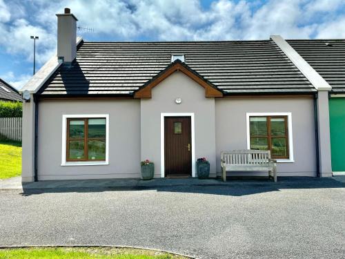 Lispole House | House No 3 Dingle Lispole Holiday Homes