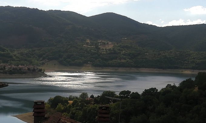 Castel di Tora Apartment | House non available because of technical problems