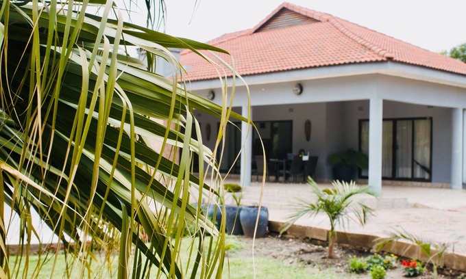 Chilanga Bed & Breakfast | House of Art & Cultures