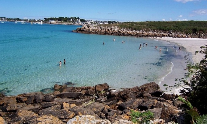 Landunvez House | House of character, 500 meters from sandy beaches