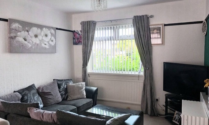 Sheffield House | House of Shiloh