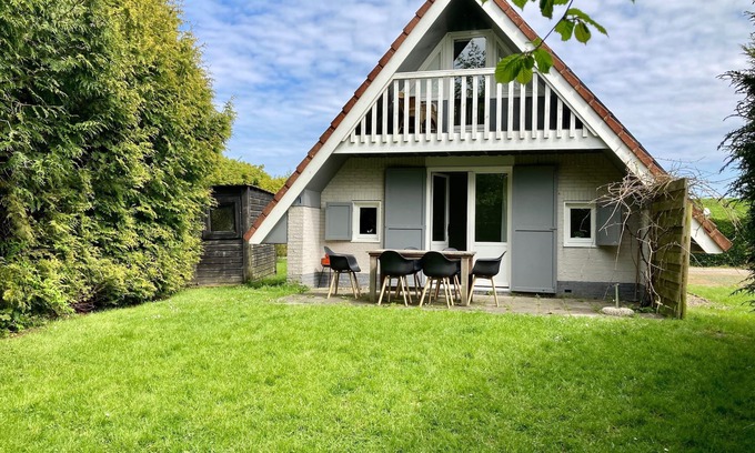 Anjum House | House Olivia 6p with private garden and close to lake Lauwersmeer