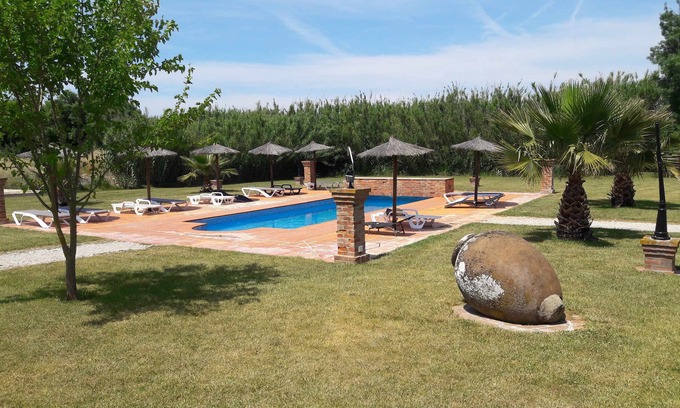 Vimieiro Apartment | House overlooking the pool, ideal for families.