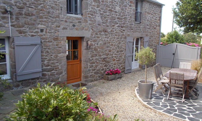 Saint-Coulomb House | House ST COULOMB, near beaches, La Grange de la Ville Huet