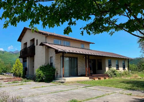 Kofu Villa | House tomari木-山梨
