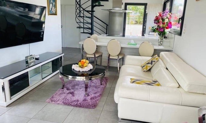 Longages House | House with all modern comforts, swimming pool, spa and sauna.