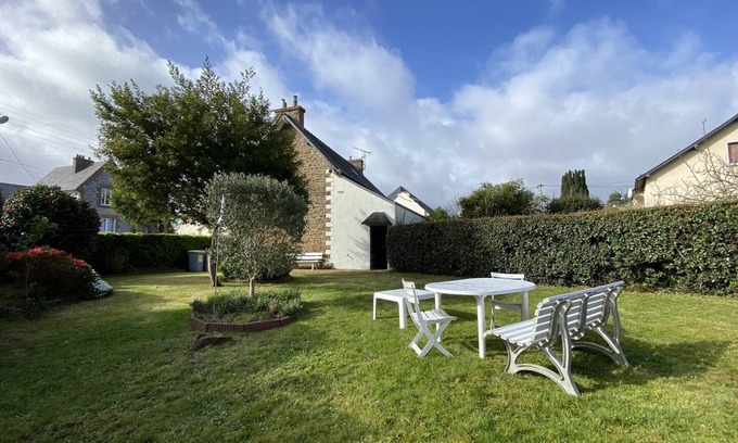 Perros-Guirec House | House with garden in the center of Perros-Guirec
