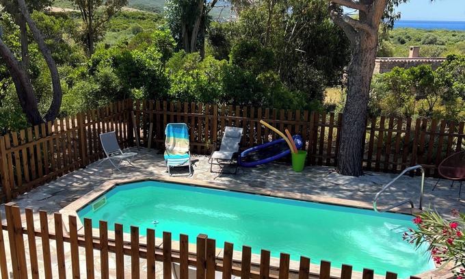 Galeria House | House with swimming pool, sea and mountain views with direct access to the beach 700m