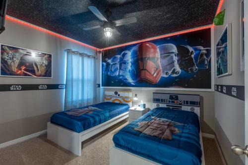 Loughman House | House wTheaterPoolSpaGame Room in a Resort