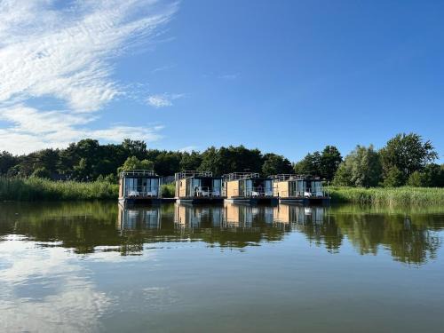 Mielno Boat Rental | Houseboat in azy near Lake Jamno