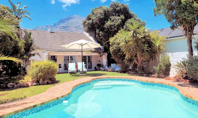 Hout Bay House | Hout Bay Beach Cottage