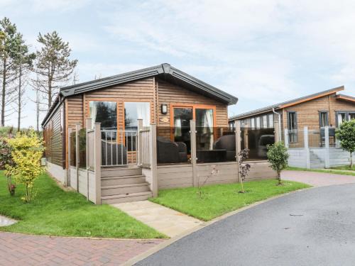 Runswick Bay House | Huckleberry