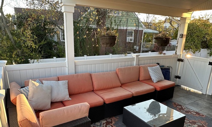 Long Beach House | Huge 2 family Home steps from Ocean. 5 Bedrooms 4 Baths