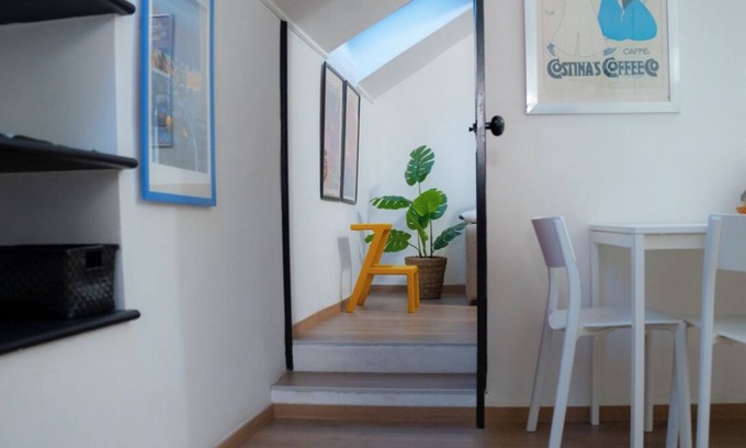 Savona Apartment | HULU: Experience Timeless Elegance in Our Historic Retreat