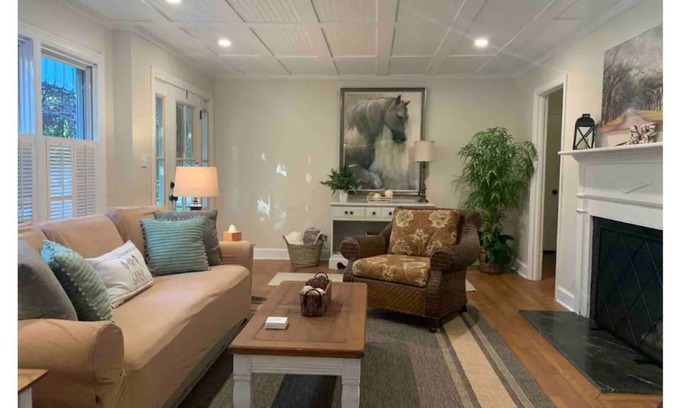Aiken Cottage | Hunt Cup Cottage