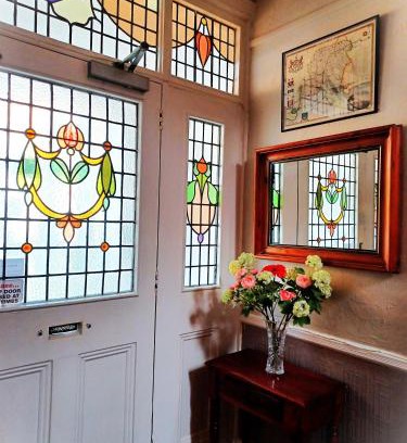 Southampton House | Hunters Lodge Guest House
