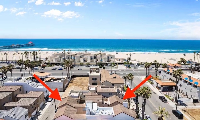 Huntington Beach House | Huntington Beach 3 Story Home Ocean Views Downtown Luxury at Villa di Mare