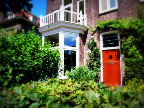 Leeuwarden Bed & Breakfast | Hus