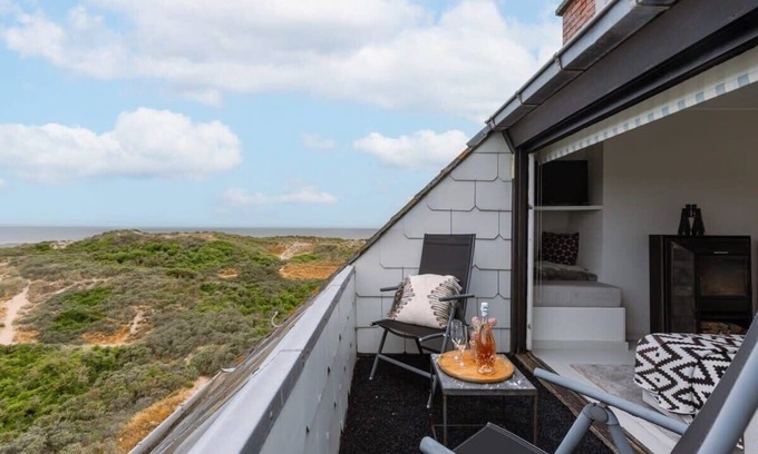 Oostduinkerke-Bad Apartment | Huswell - Bright apartment with panoramic view