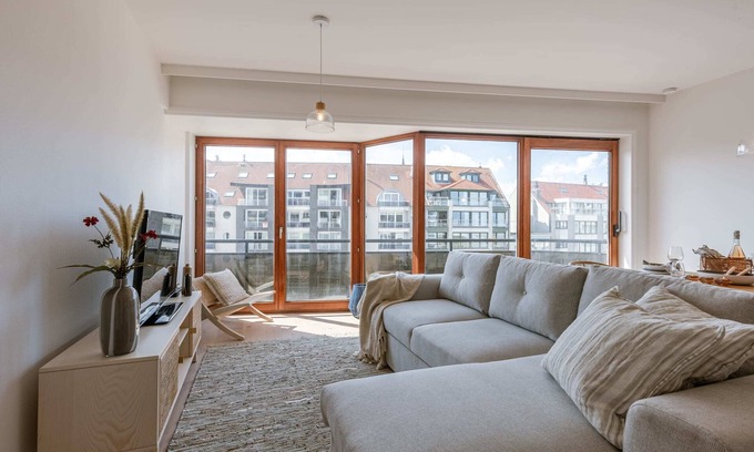 Heist Apartment | Huswell - Comfortable apartment near the sea