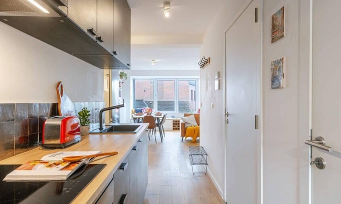 St. Macharius Apartment | Huswell - Homely duplex near historic city center & station