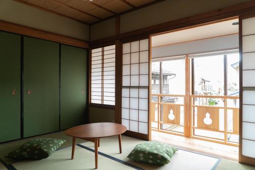 Kanazawa House | Hyotan TABI-NE
