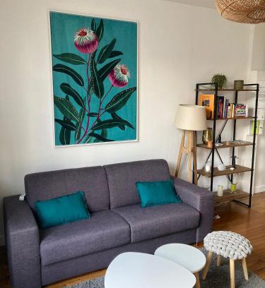 Tours Apartment | Hyper centre lumineux avec balcon